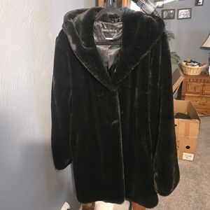 Pamela McCoy Dark Brown Faux Fur Brown Coat Hooded Size XL